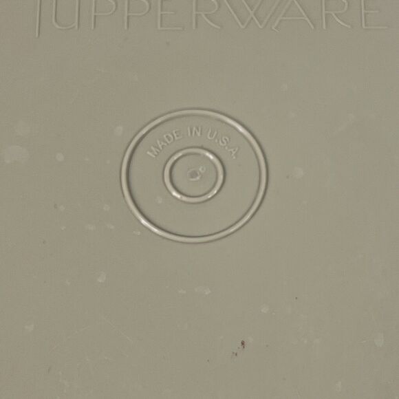 Vintage Original Tupperware Deviled Egg Carrier / Holder - Harvest Gold - Picture 4 of 10